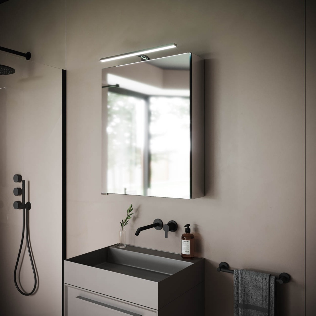 Зеркальный шкаф Sancos Hilton Z600 60x75 с подсветкой